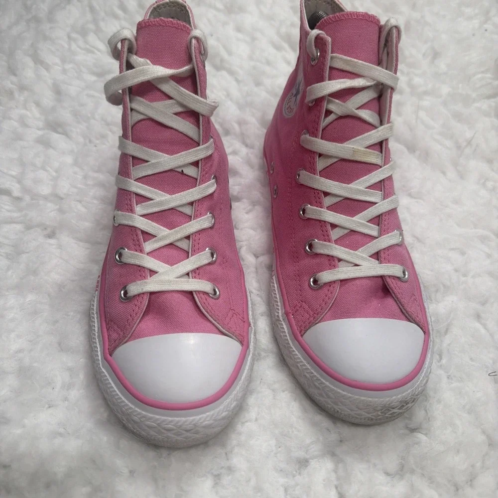 Converse DINOVERSE Chuck Taylor All Star Hi Tops•Junior Size 5.5 Dino Pink Rare!